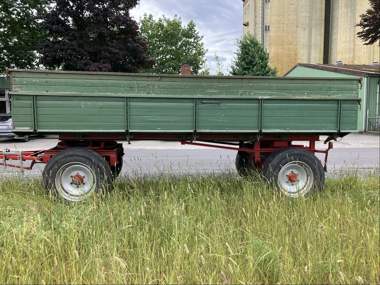 Welger FK 130 Anhänger 2-Seiten - Самосвал камион: снимка 1 Welger FK 130 Anhänger 2-Seiten - Самосвал камион: снимка 1