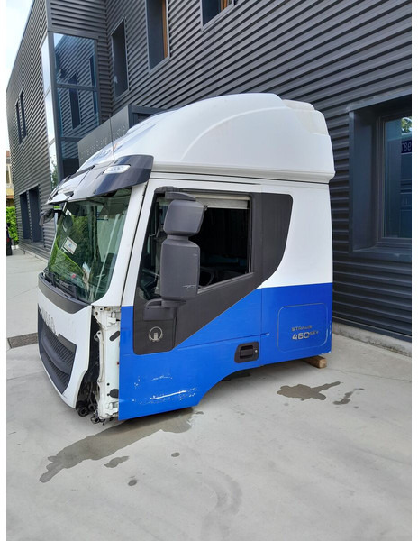 Кабина и интериор за Камион Iveco Stralis AT HI-ROAD: снимка 11