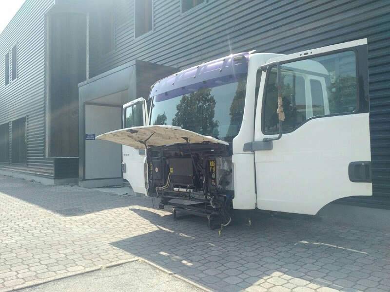 MAN TGA EURO 3 EURO 4 - Кабина и интериор за Камион: снимка 5 MAN TGA EURO 3 EURO 4 - Кабина и интериор за Камион: снимка 5