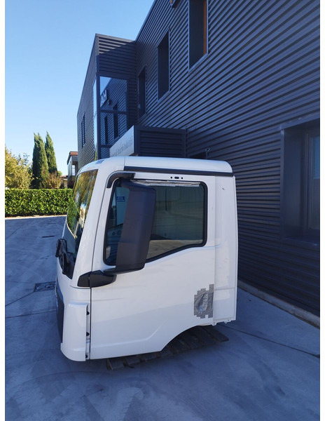 MAN TGL TGM 3 EURO 6 - Кабина и интериор за Камион: снимка 4 MAN TGL TGM 3 EURO 6 - Кабина и интериор за Камион: снимка 4