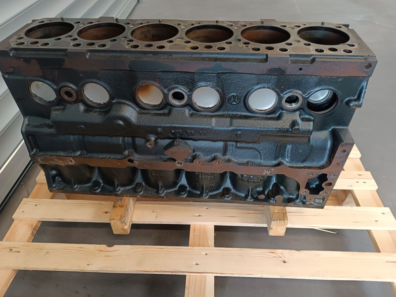 MAN TGL TGM - Цилиндров блок за Камион: снимка 1 MAN TGL TGM - Цилиндров блок за Камион: снимка 1