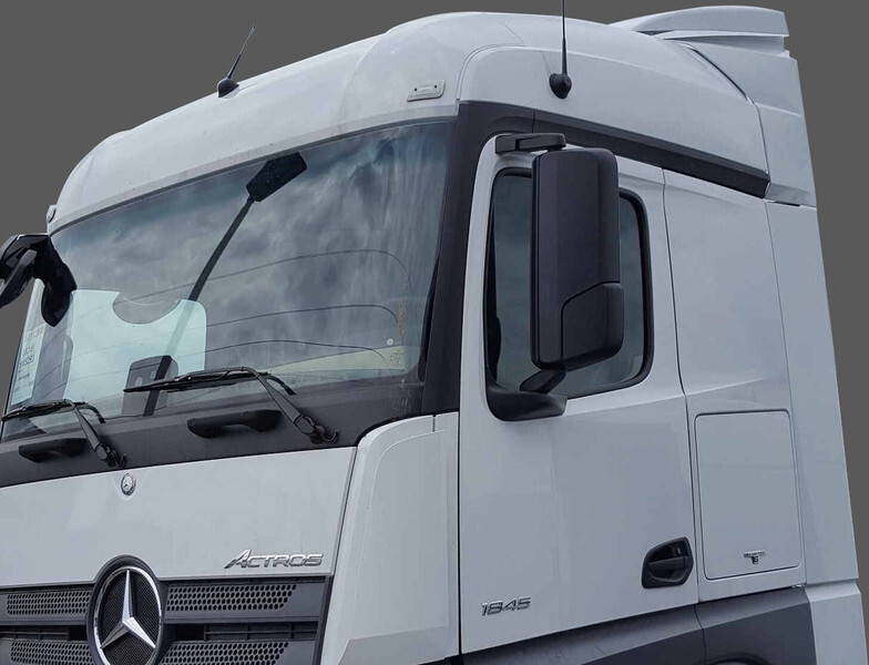 Mercedes-Benz ACTROS StreamSpace - Аеродинамика/ Спойлер за Камион: снимка 3 Mercedes-Benz ACTROS StreamSpace - Аеродинамика/ Спойлер за Камион: снимка 3
