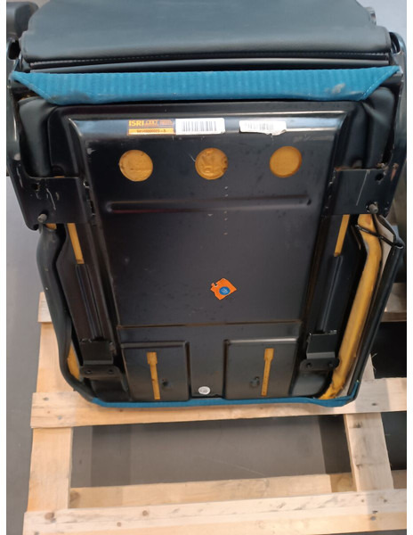 Mitsubishi Fuso driver side - lato guida - Седалка за Камион: снимка 1 Mitsubishi Fuso driver side - lato guida - Седалка за Камион: снимка 1