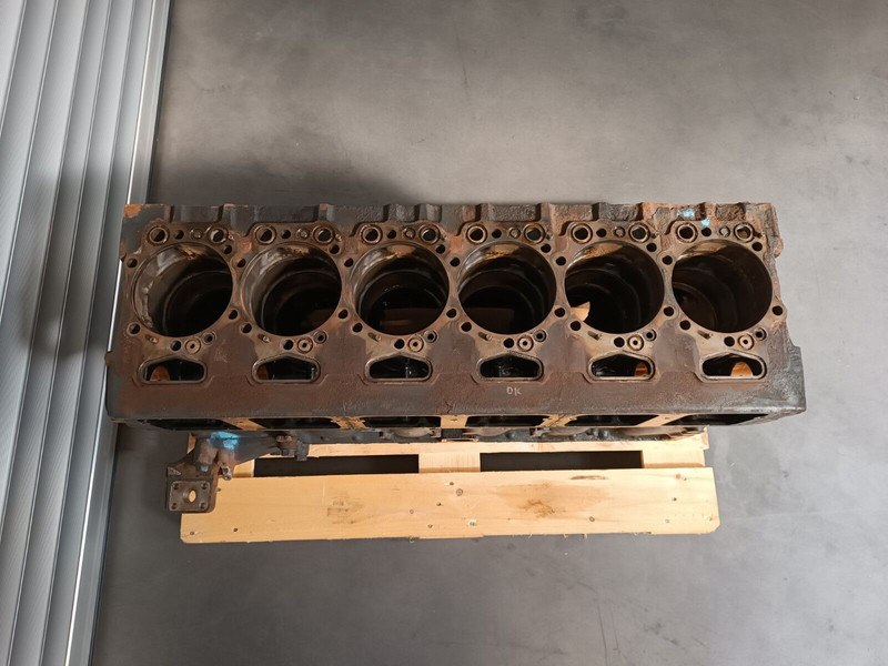 Scania Euro 6 - Цилиндров блок за Камион: снимка 5 Scania Euro 6 - Цилиндров блок за Камион: снимка 5