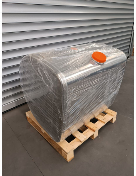 Volvo 400 L. - Резервоар за гориво за Камион: снимка 2 Volvo 400 L. - Резервоар за гориво за Камион: снимка 2