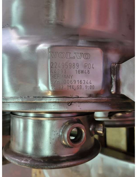 Volvo Euro 6 - Катализатор за Камион: снимка 3 Volvo Euro 6 - Катализатор за Камион: снимка 3