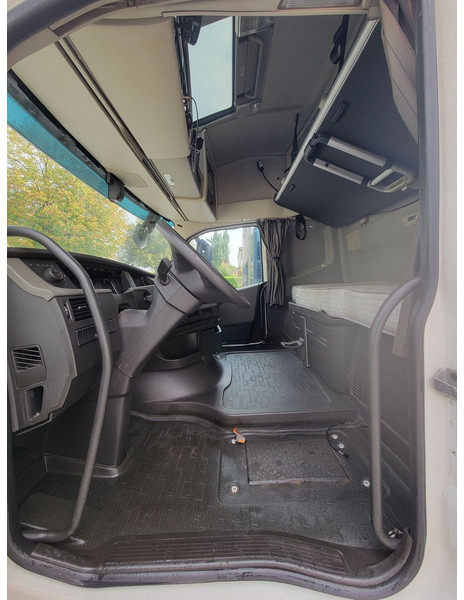 Volvo Globetrotter - Кабина и интериор за Камион: снимка 4 Volvo Globetrotter - Кабина и интериор за Камион: снимка 4