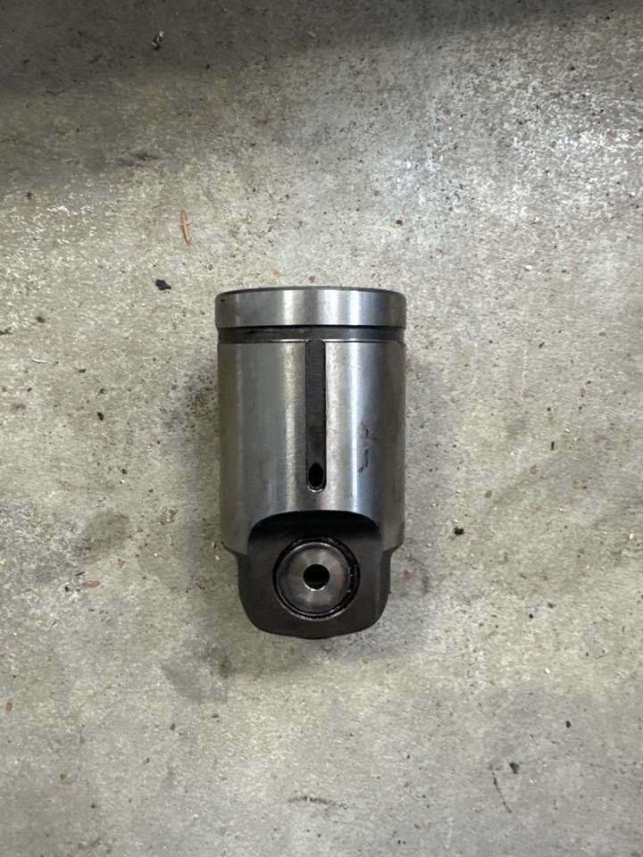 DAF COMMON RAIL UNIT TAPPER 2301951 - Двигател и части за Камион: снимка 1 DAF COMMON RAIL UNIT TAPPER 2301951 - Двигател и части за Камион: снимка 1