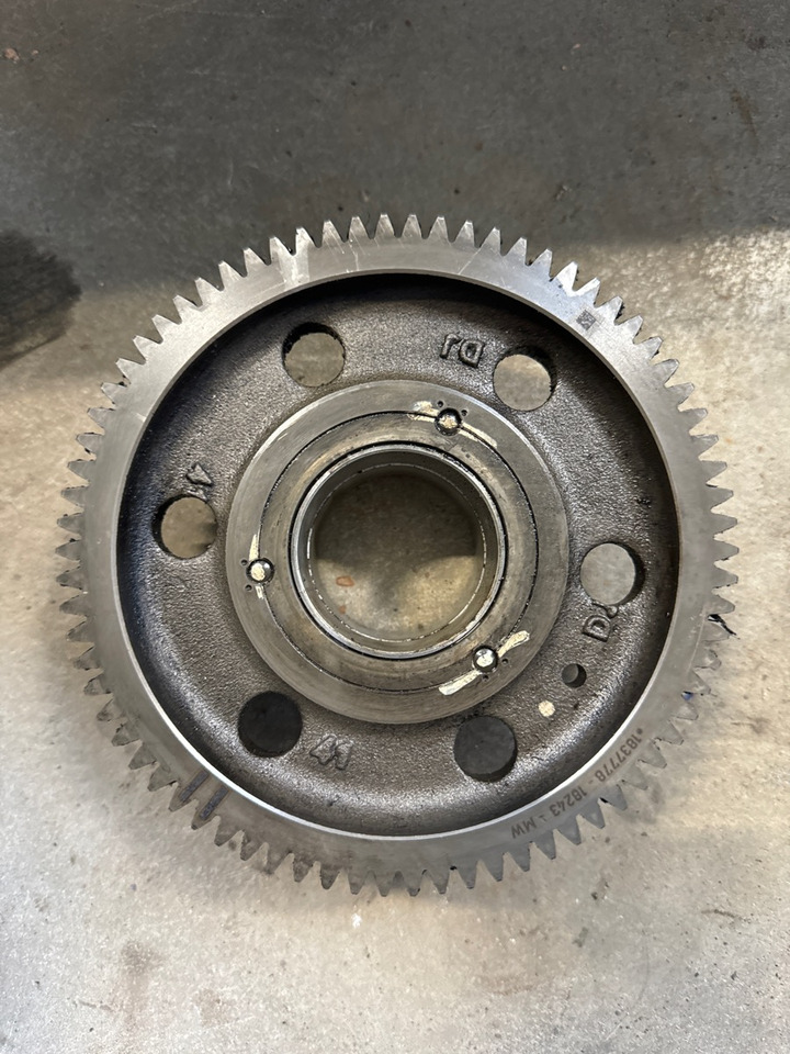 DAF INTERMEDIATE GEAR 1837778 - Двигател и части за Камион: снимка 1 DAF INTERMEDIATE GEAR 1837778 - Двигател и части за Камион: снимка 1