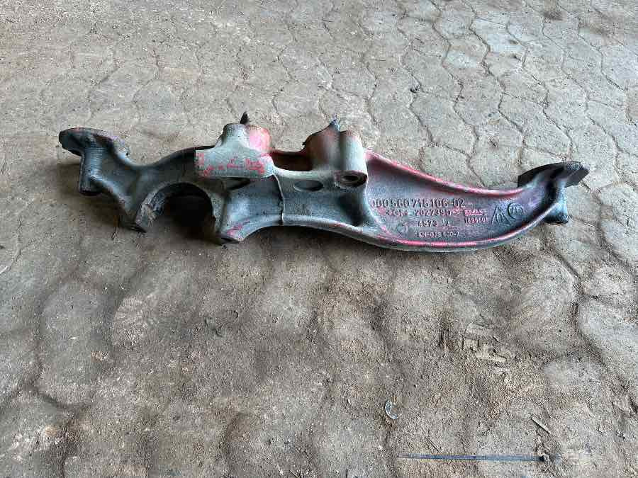 DAF SUSPENSION BRACKET 1896601 - Рама/ Шаси за Камион: снимка 1 DAF SUSPENSION BRACKET 1896601 - Рама/ Шаси за Камион: снимка 1