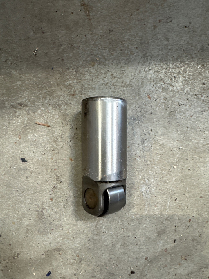 DAF VALVE TAPPET 1645642 - Двигател и части за Камион: снимка 1 DAF VALVE TAPPET 1645642 - Двигател и части за Камион: снимка 1