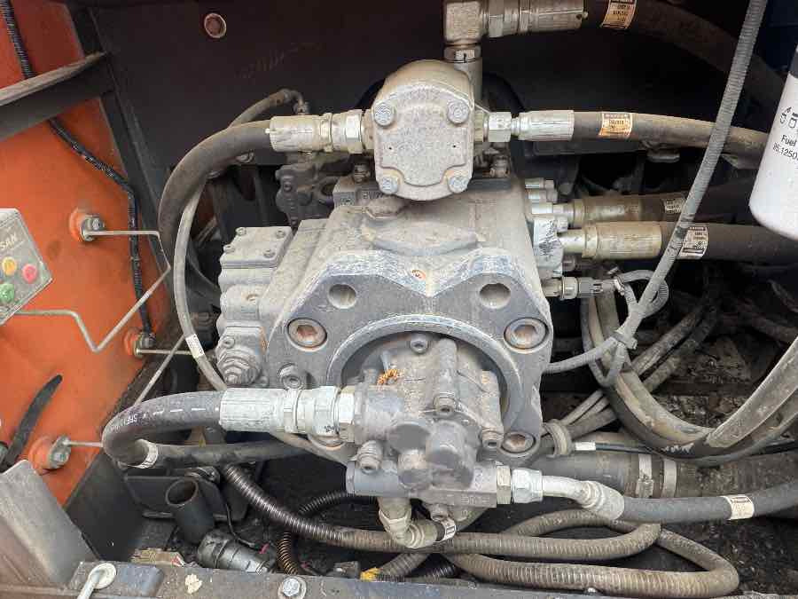 DOOSAN DX255LC-5 EXCAVATOR FOR PARTS - Верижен багер: снимка 3 DOOSAN DX255LC-5 EXCAVATOR FOR PARTS - Верижен багер: снимка 3