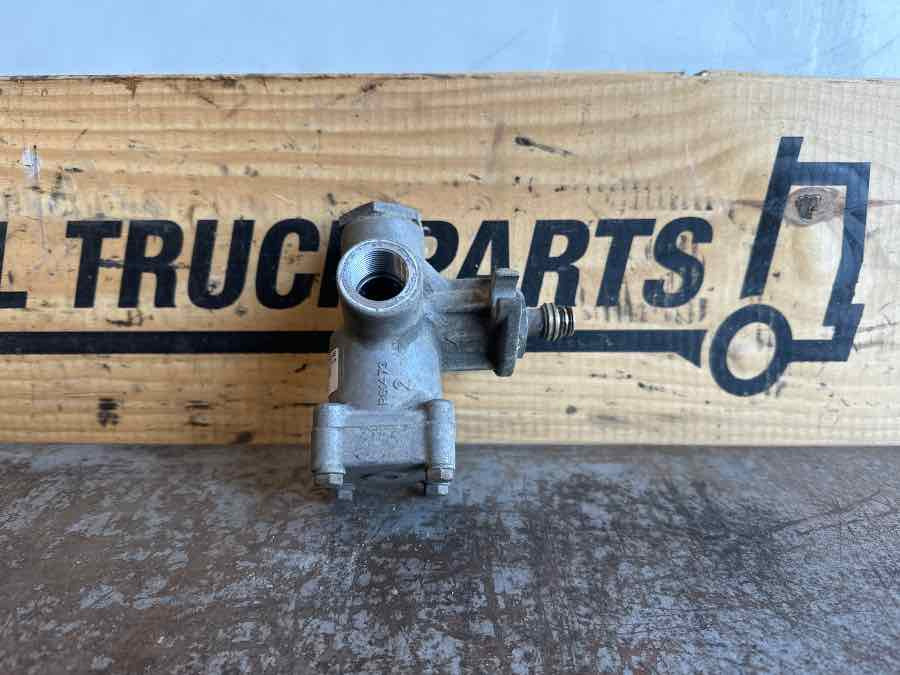 EKERI KNORR-BREMSE VALVE DB1102 I61235 - Клапа: снимка 1 EKERI KNORR-BREMSE VALVE DB1102 I61235 - Клапа: снимка 1
