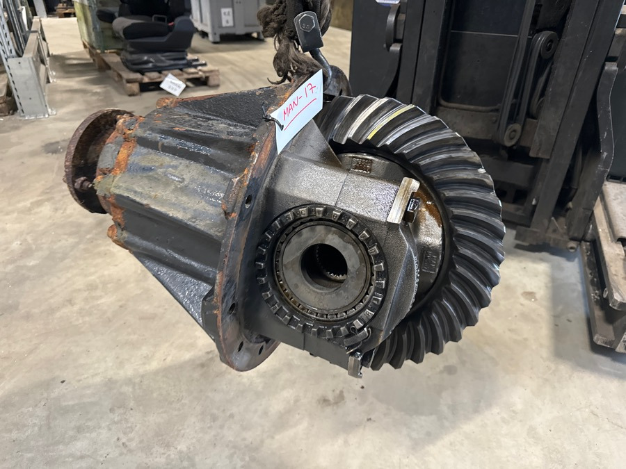 MAN DIFF HY-1350 - 3.083 37:12 81.35010-6135 - Диференциал за Камион: снимка 2 MAN DIFF HY-1350 - 3.083 37:12 81.35010-6135 - Диференциал за Камион: снимка 2