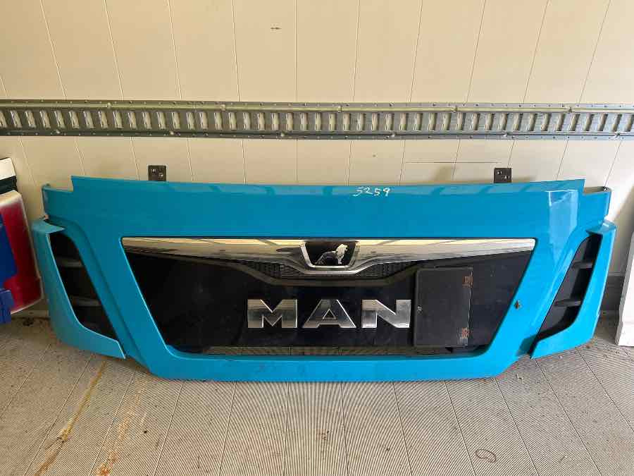 MAN FRONT GRILL 81.61150-6107 - Каросерия и екстериор за Камион: снимка 1 MAN FRONT GRILL 81.61150-6107 - Каросерия и екстериор за Камион: снимка 1