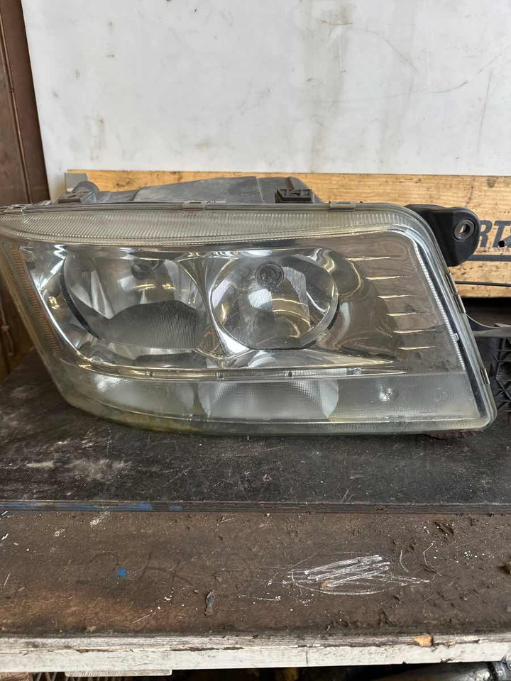 MAN LAMP 81.25101-6688 - Светлина/ Осветление за Камион: снимка 1 MAN LAMP 81.25101-6688 - Светлина/ Осветление за Камион: снимка 1