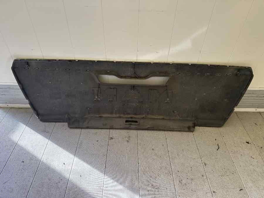 MAN MIDDEL FRONT PANEL 81.61150-6065 - Каросерия и екстериор за Камион: снимка 2 MAN MIDDEL FRONT PANEL 81.61150-6065 - Каросерия и екстериор за Камион: снимка 2