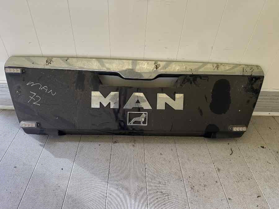 MAN MIDDEL FRONT PANEL 81.61150-6065 - Каросерия и екстериор за Камион: снимка 4 MAN MIDDEL FRONT PANEL 81.61150-6065 - Каросерия и екстериор за Камион: снимка 4