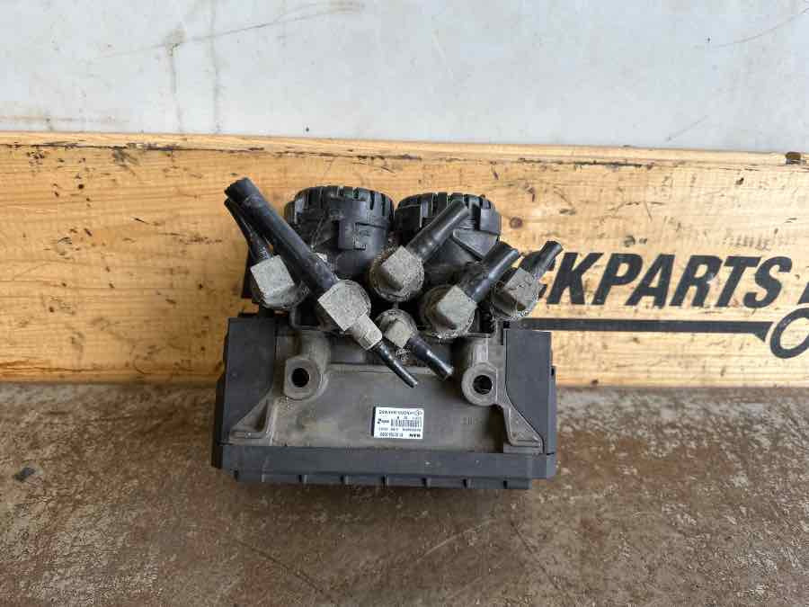 MAN VALVE 81.52106-9050 - Спирачен клапан за Камион: снимка 2 MAN VALVE 81.52106-9050 - Спирачен клапан за Камион: снимка 2