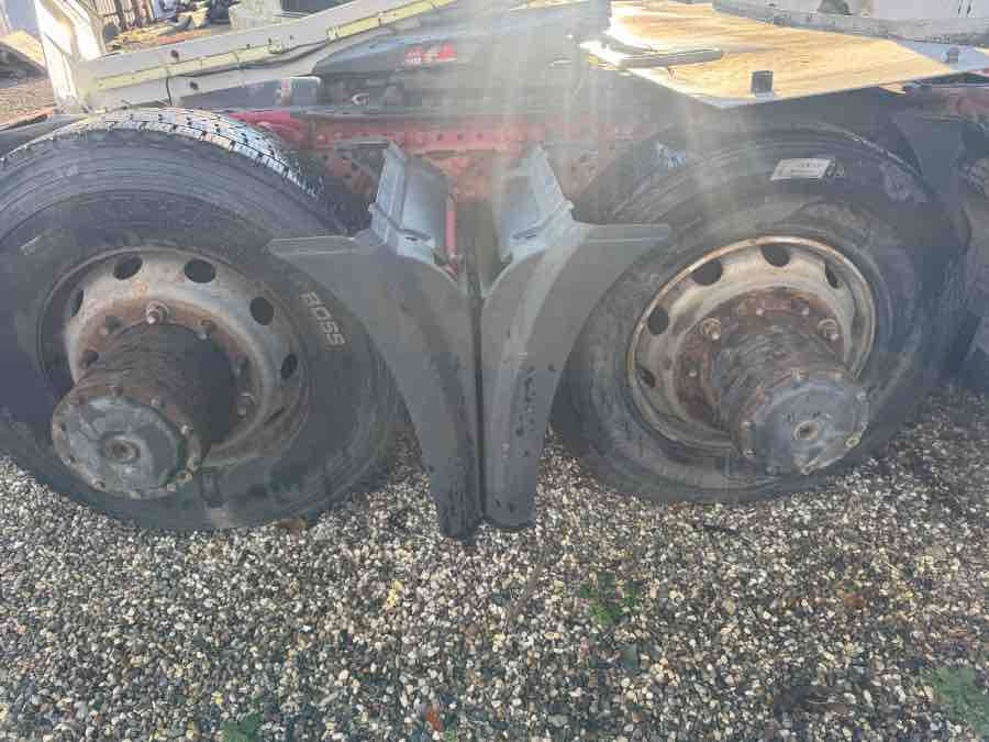 MERCEDES BACKEND DIFFS R300P-13,4 C22,5 // RT300P-13/C22,5 - Диференциал за Камион: снимка 1 MERCEDES BACKEND DIFFS R300P-13,4 C22,5 // RT300P-13/C22,5 - Диференциал за Камион: снимка 1