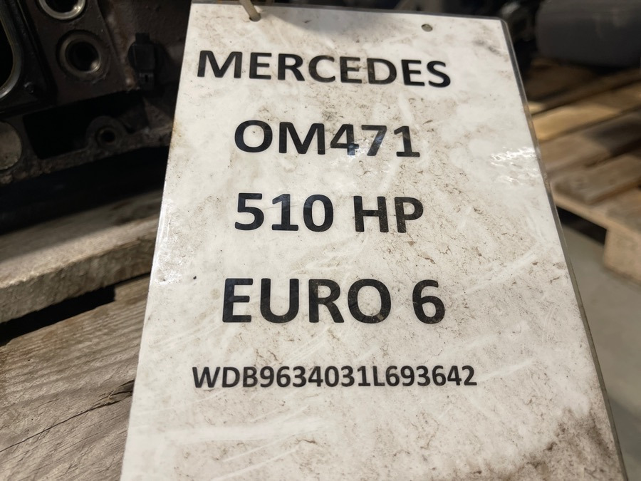 MERCEDES CYLINDERHEAD A4710104220 - Глава на блока за Камион: снимка 2 MERCEDES CYLINDERHEAD A4710104220 - Глава на блока за Камион: снимка 2