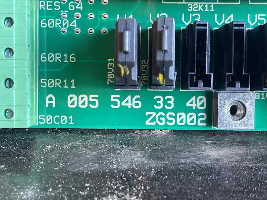 MERCEDES ELECTRIC SWITCH PANEL A0055463340 - Електрическа система за Автобус: снимка 3 MERCEDES ELECTRIC SWITCH PANEL A0055463340 - Електрическа система за Автобус: снимка 3