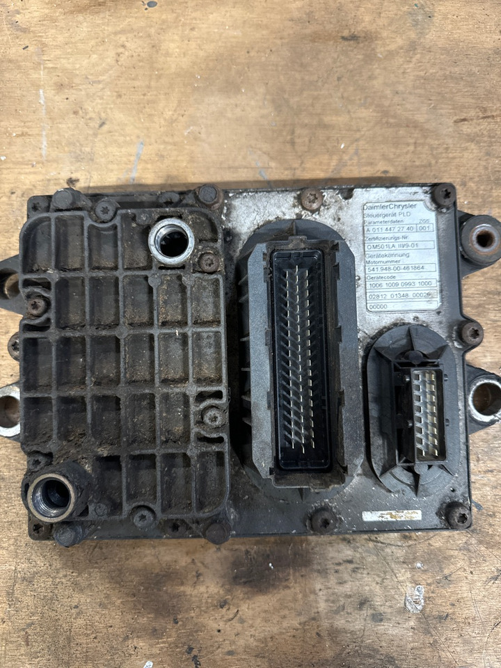 MERCEDES ENGINE ECU A0034462940 - Електрическа система за Камион: снимка 1 MERCEDES ENGINE ECU A0034462940 - Електрическа система за Камион: снимка 1