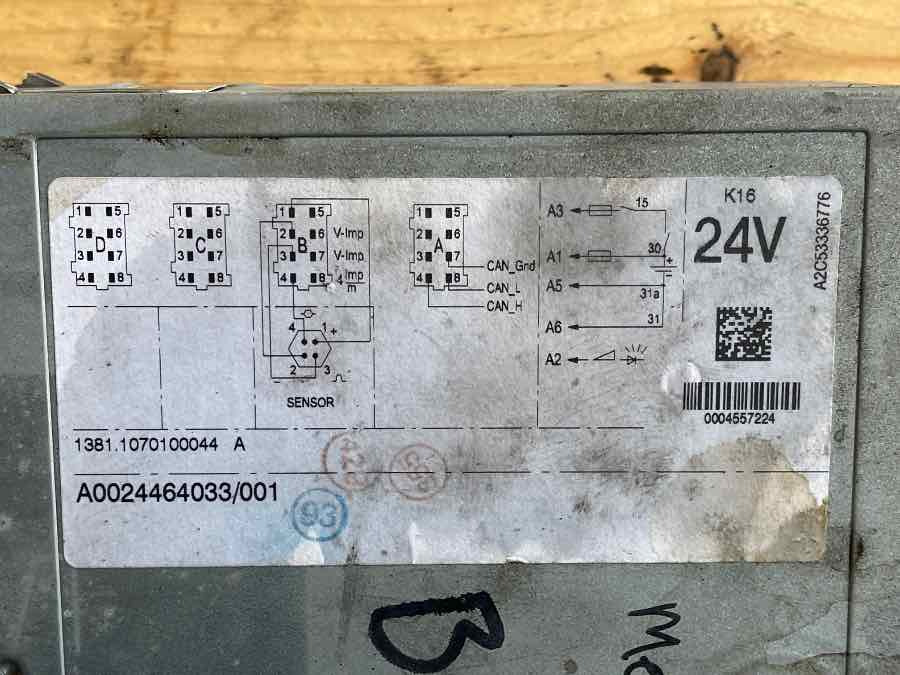 MERCEDES TACHO A0024464033 /001 - Електрическа система за Камион: снимка 2 MERCEDES TACHO A0024464033 /001 - Електрическа система за Камион: снимка 2