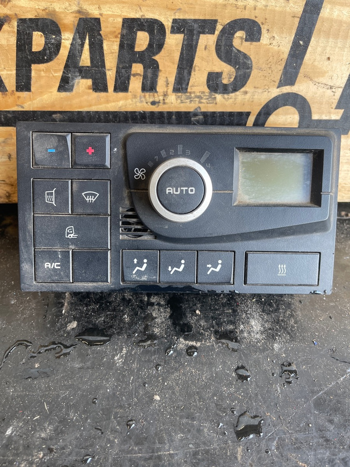 RENAULT INSTRUMENT 7422247445 - Кабина и интериор за Камион: снимка 1 RENAULT INSTRUMENT 7422247445 - Кабина и интериор за Камион: снимка 1