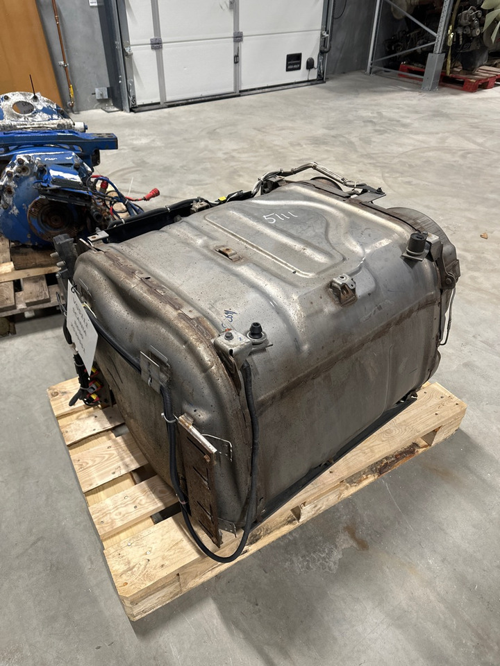 SCANIA 2539551 KATALYSATOR R650 - Изпускателна система за Камион: снимка 1 SCANIA 2539551 KATALYSATOR R650 - Изпускателна система за Камион: снимка 1