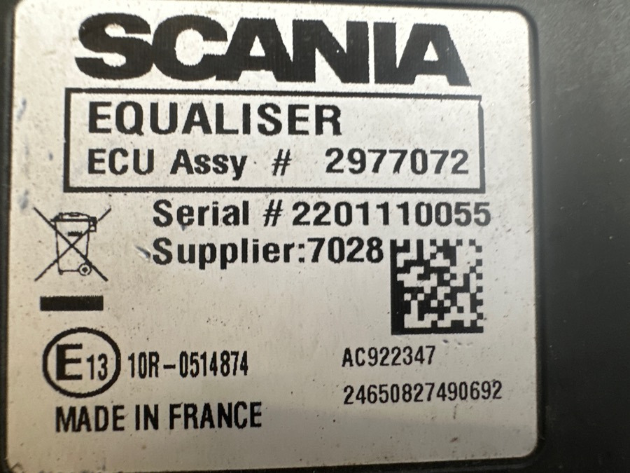 SCANIA BATTERY EQUALISER 2977072 - Електрическа система за Камион: снимка 3 SCANIA BATTERY EQUALISER 2977072 - Електрическа система за Камион: снимка 3