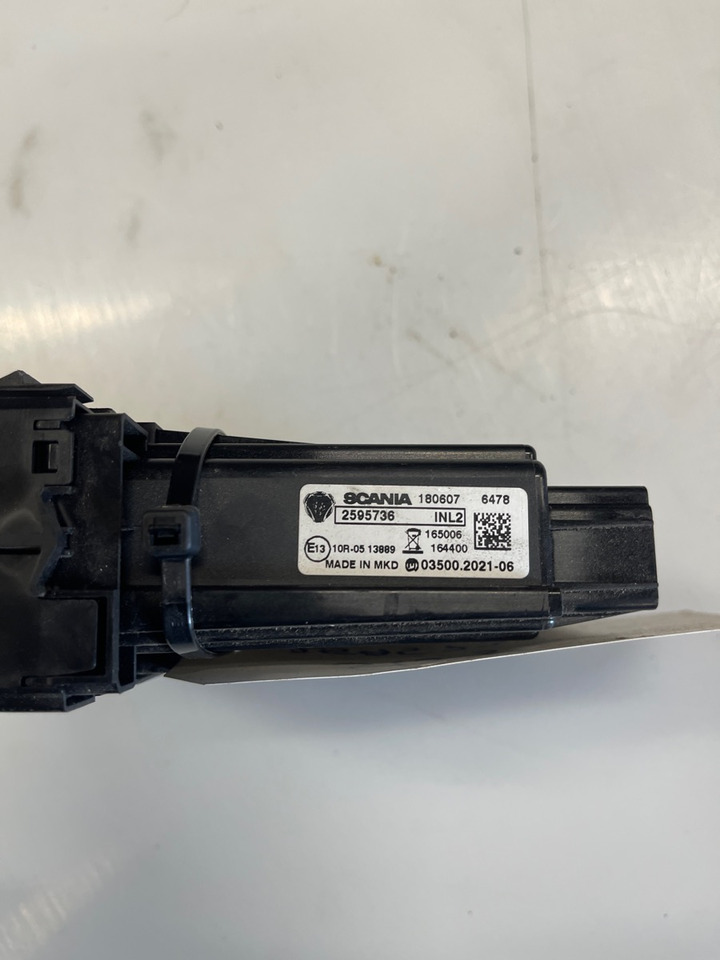 SCANIA CONTRTOL PANEL 2595736 - Табло за Камион: снимка 2 SCANIA CONTRTOL PANEL 2595736 - Табло за Камион: снимка 2