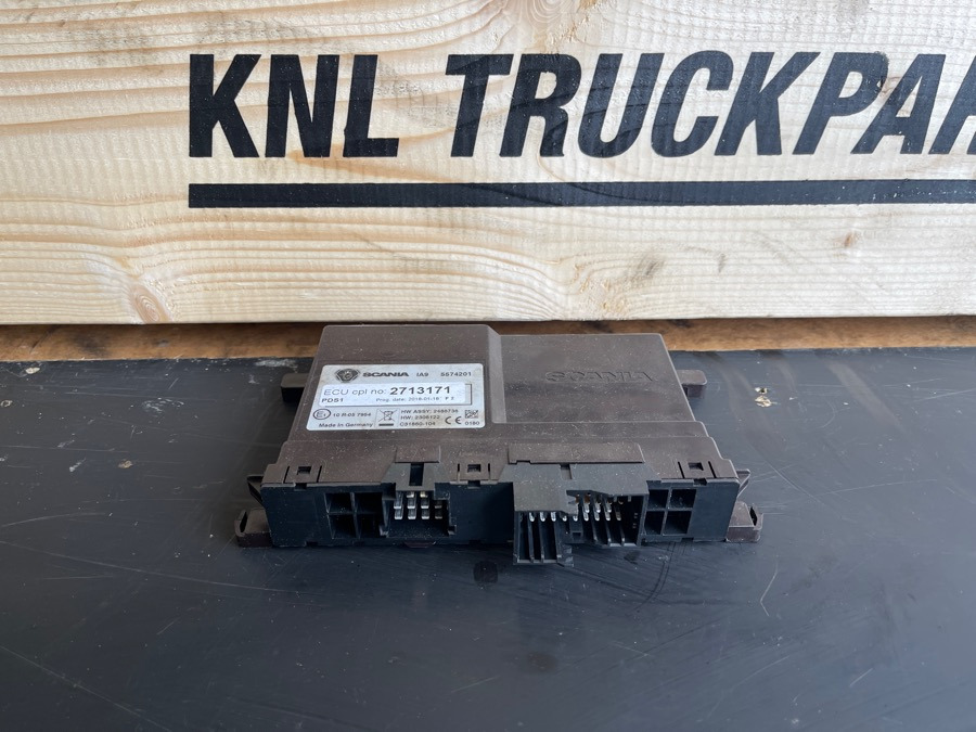 SCANIA ECU DCS 2713171 - Електрическа система за Камион: снимка 1 SCANIA ECU DCS 2713171 - Електрическа система за Камион: снимка 1