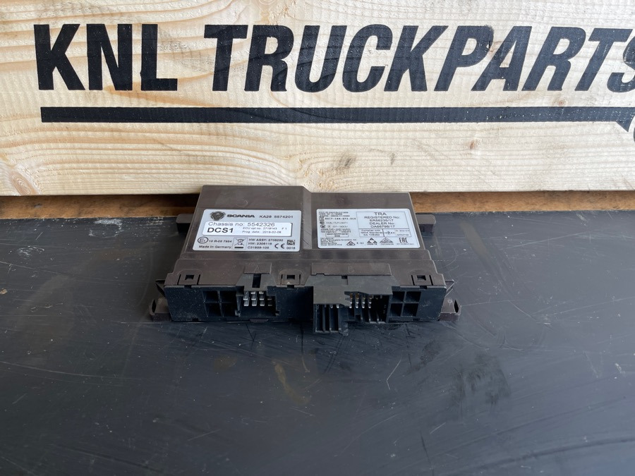 SCANIA ECU DCS 2718143 - Електрическа система за Камион: снимка 1 SCANIA ECU DCS 2718143 - Електрическа система за Камион: снимка 1