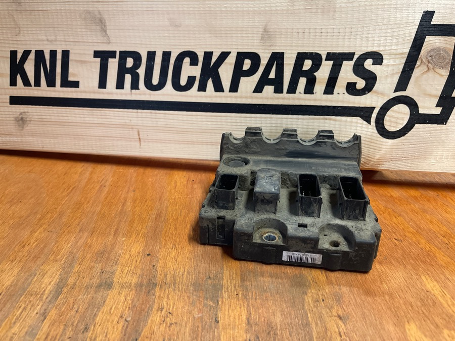 SCANIA ELECTRONIC CONTROL UNIT 2236806 - Електрическа система за Камион: снимка 1 SCANIA ELECTRONIC CONTROL UNIT 2236806 - Електрическа система за Камион: снимка 1
