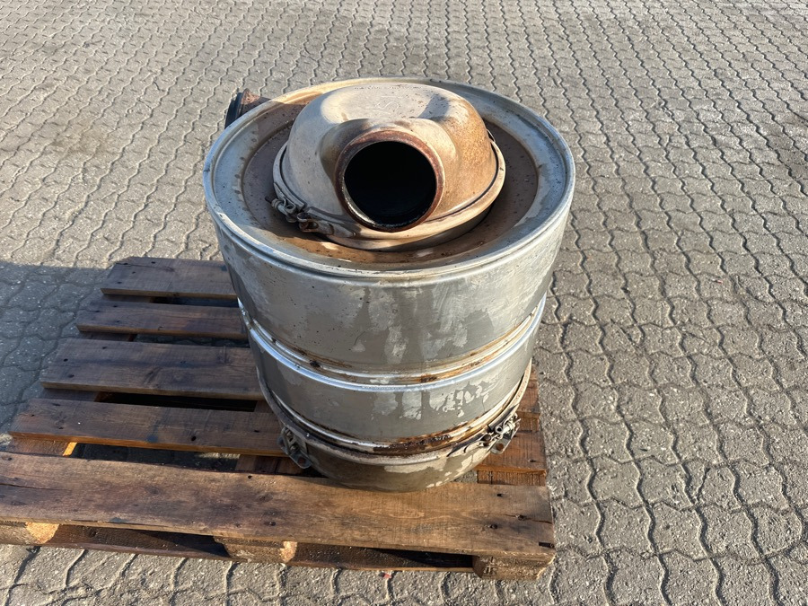 SCANIA EXHAUST 1944878 - Изпускателна система за Камион: снимка 2 SCANIA EXHAUST 1944878 - Изпускателна система за Камион: снимка 2