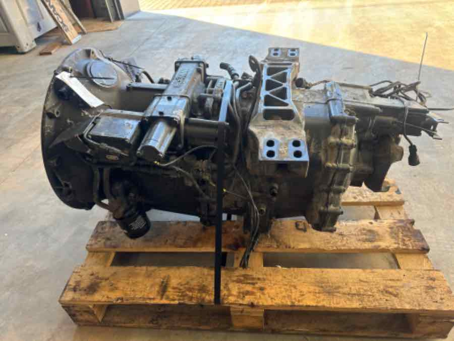 SCANIA GEARBOX GRSO905 OPC5 - Скоростна кутия за Камион: снимка 1 SCANIA GEARBOX GRSO905 OPC5 - Скоростна кутия за Камион: снимка 1