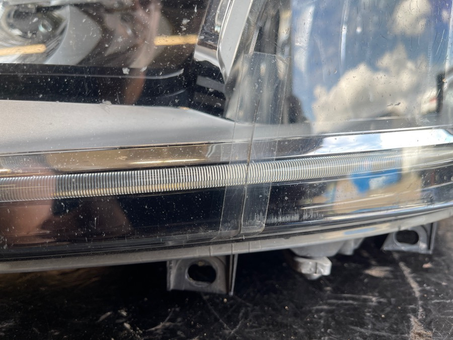 SCANIA HEAD LAMP 2379882 - Светлина/ Осветление за Камион: снимка 2 SCANIA HEAD LAMP 2379882 - Светлина/ Осветление за Камион: снимка 2