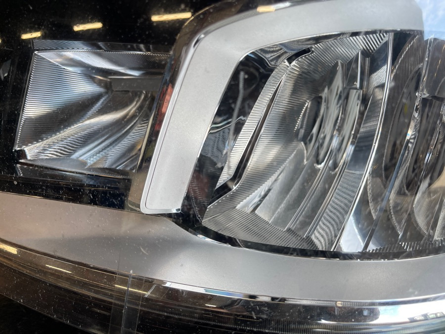 SCANIA HEAD LAMP 2379882 - Светлина/ Осветление за Камион: снимка 3 SCANIA HEAD LAMP 2379882 - Светлина/ Осветление за Камион: снимка 3