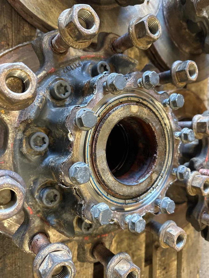 SCANIA HUB 2603319 - Ступица за Камион: снимка 2 SCANIA HUB 2603319 - Ступица за Камион: снимка 2