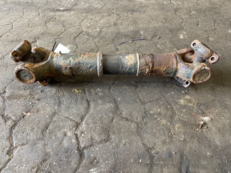 SCANIA PROPSHAFT P520 1796589 - Карданні вали за Камион: снимка 1 SCANIA PROPSHAFT P520 1796589 - Карданні вали за Камион: снимка 1