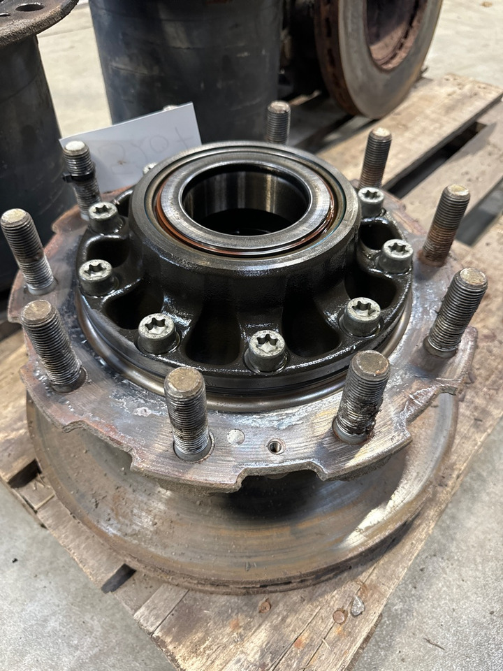 SCANIA REAR HUB // 1946274 - Ступица за Камион: снимка 1 SCANIA REAR HUB // 1946274 - Ступица за Камион: снимка 1