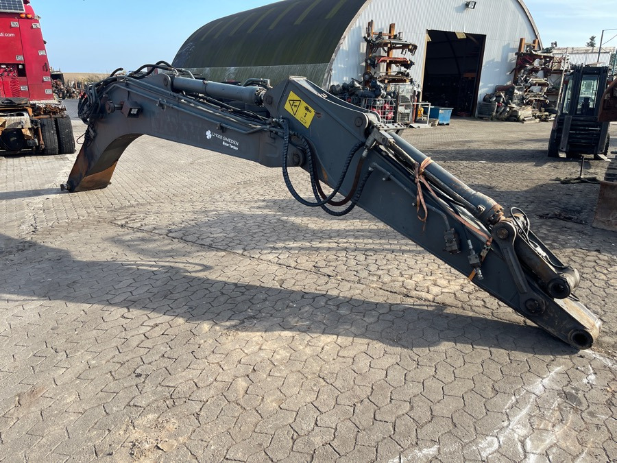 VOLVO CONSTRUCTION EXCAVATOR ECR145 BOOM ARM - Стрела за Строителна техника: снимка 2 VOLVO CONSTRUCTION EXCAVATOR ECR145 BOOM ARM - Стрела за Строителна техника: снимка 2
