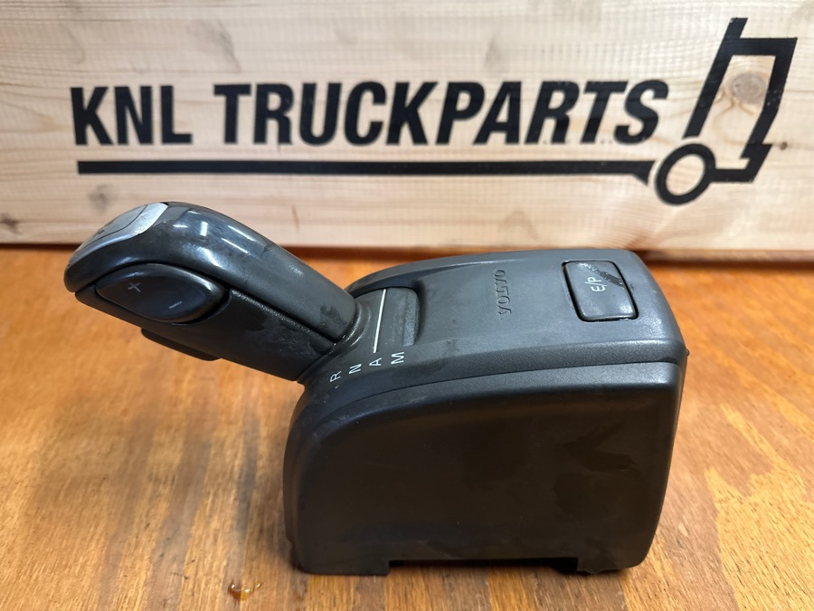 VOLVO GEARSHIFT / LEVER 22583048 - Скоростна кутия и части за Камион: снимка 1 VOLVO GEARSHIFT / LEVER 22583048 - Скоростна кутия и части за Камион: снимка 1