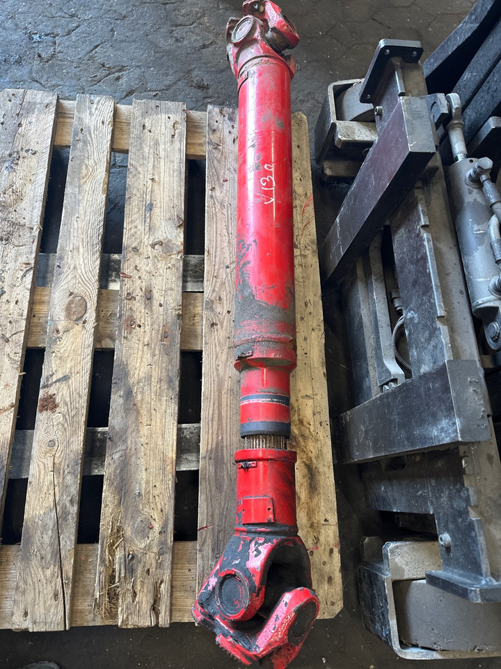 VOLVO PROPSHAFT 1068138 - Карданні вали за Камион: снимка 1 VOLVO PROPSHAFT 1068138 - Карданні вали за Камион: снимка 1