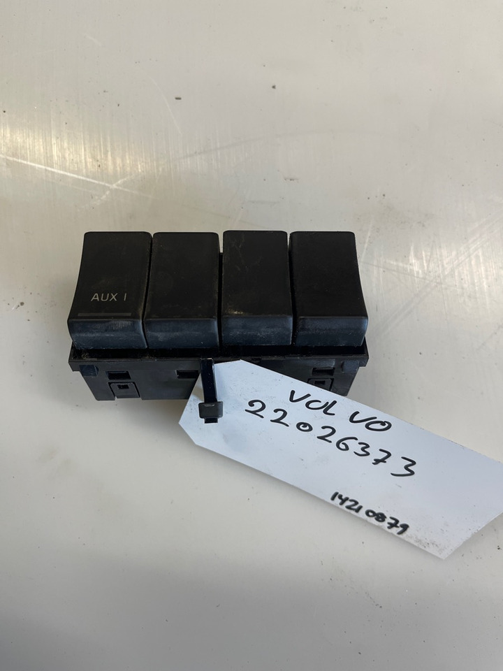 VOLVO SWITCH MODUL 22026373 - Табло за Камион: снимка 3 VOLVO SWITCH MODUL 22026373 - Табло за Камион: снимка 3