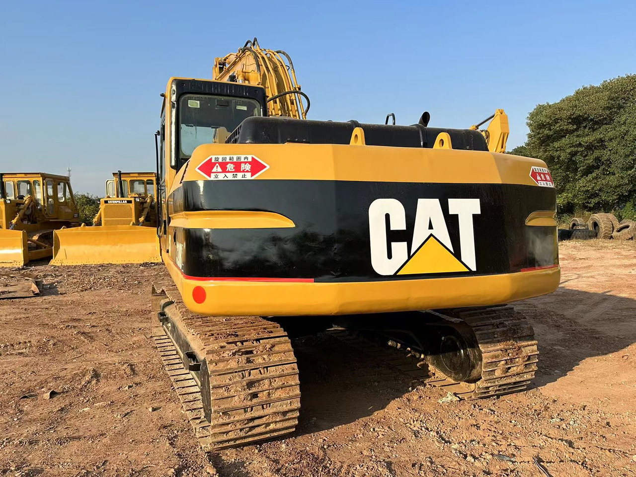 CAT 320B - Верижен багер: снимка 4 CAT 320B - Верижен багер: снимка 4