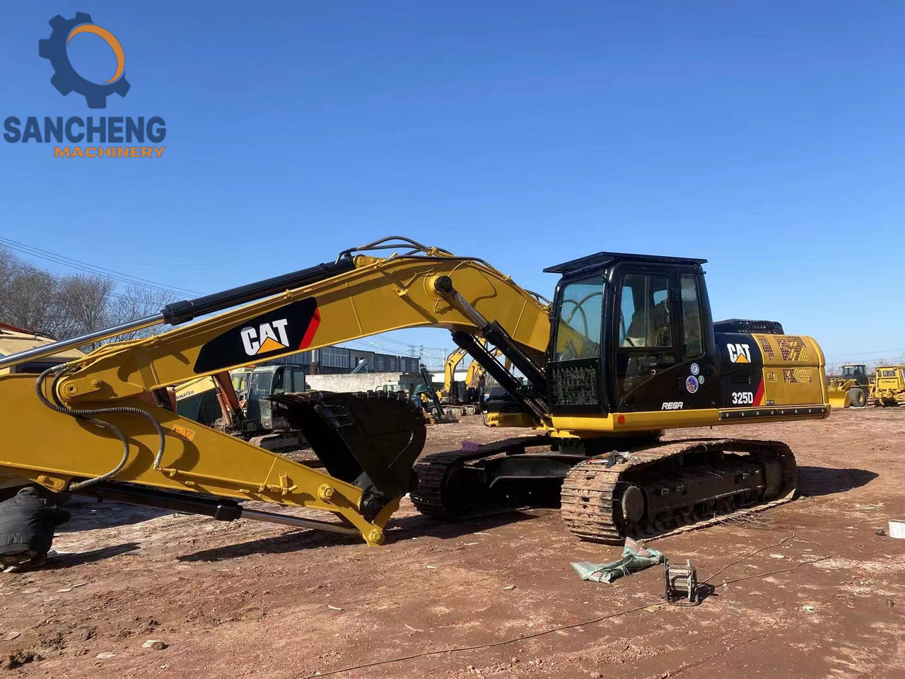 CAT 325D - Багер: снимка 3 CAT 325D - Багер: снимка 3