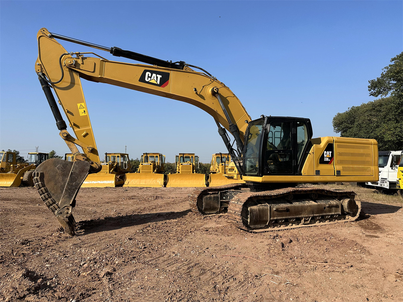 CAT 336GC - Верижен багер: снимка 1 CAT 336GC - Верижен багер: снимка 1