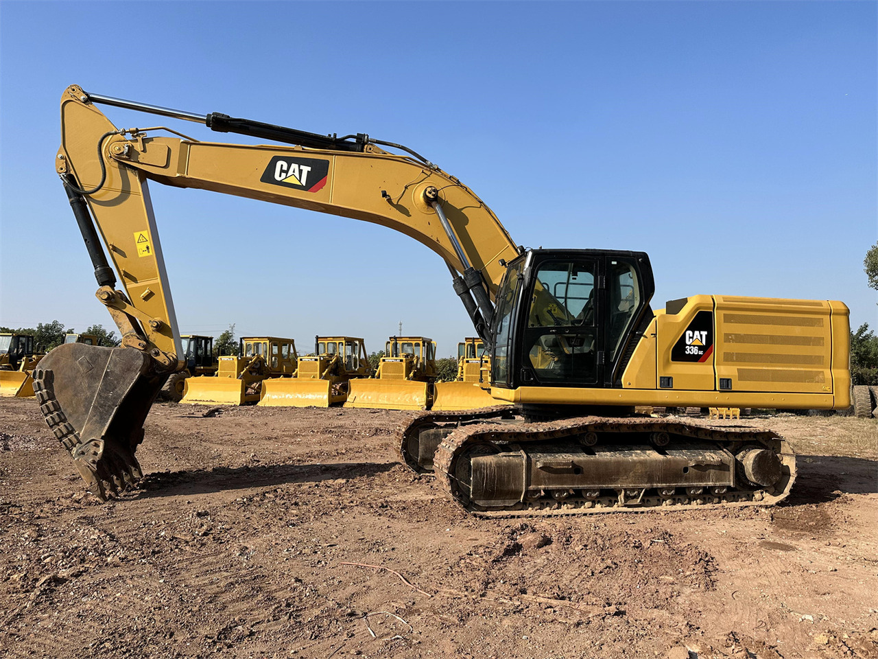 CAT 336GC - Верижен багер: снимка 2 CAT 336GC - Верижен багер: снимка 2